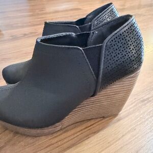 Dr. Scholl's Black Slip-On Ankle Booties